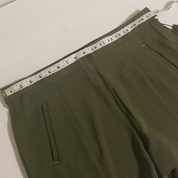 Short pant. - Picture 4 of 6